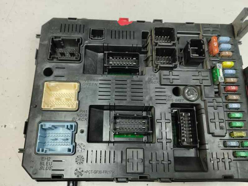 CAJA RELES FUSIBLES CITROEN C4 BERLINA 2008 1.6 16V HDI (90 CV)