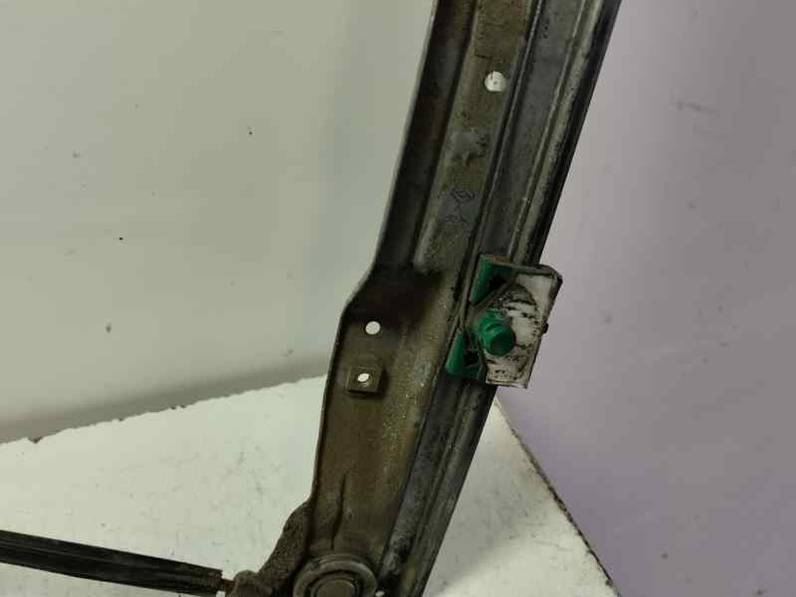 ELEVALUNAS DELANTERO IZQUIERDO RENAULT CLIO III 2006 1.5 DCI D (68 CV)