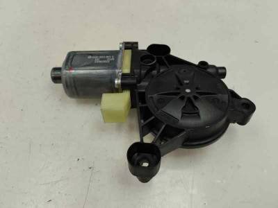 MOTOR ELEVALUNAS DELANTERO IZQUIERDO SEAT ATECA 2023 2.0 (150 CV)