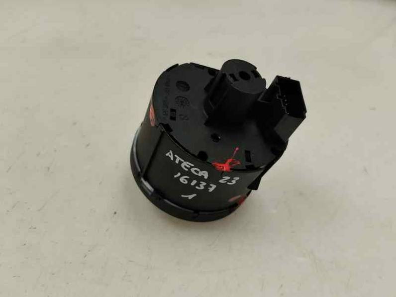 MANDO LUCES SEAT ATECA 2023 2.0 (150 CV)