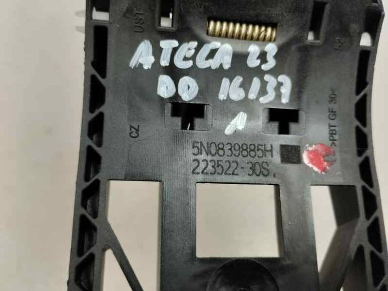 MANETA EXTERIOR DELANTERA DERECHA SEAT ATECA 2023 2.0 (150 CV)