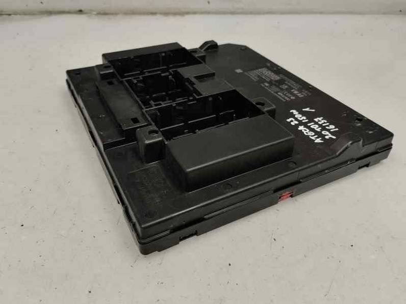 CAJA RELES FUSIBLES SEAT ATECA 2023 2.0 (150 CV)