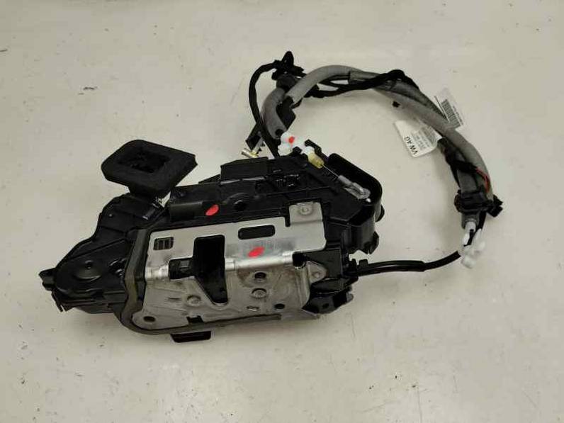 CERRADURA PUERTA DELANTERA IZQUIERDA SEAT ATECA 2023 2.0 (150 CV)