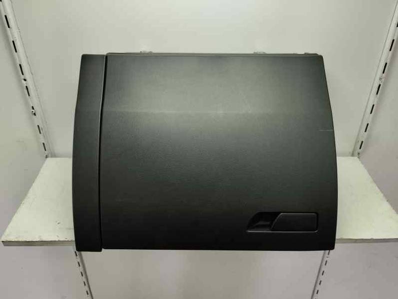 GUANTERA SEAT ATECA 2023 2.0 (150 CV)