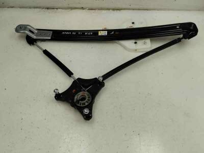 ELEVALUNAS TRASERO IZQUIERDO SEAT ATECA 2023 2.0 (150 CV)