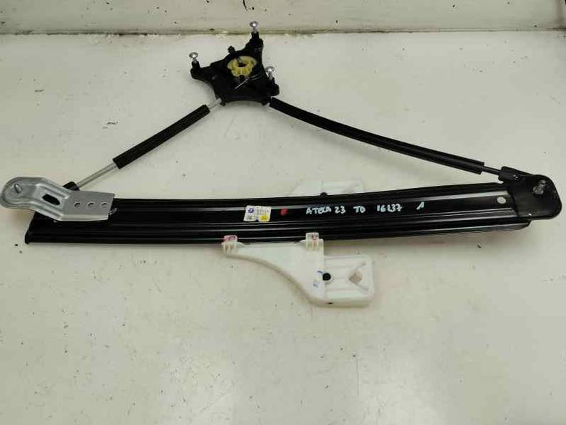 ELEVALUNAS TRASERO DERECHO SEAT ATECA 2023 2.0 (150 CV)