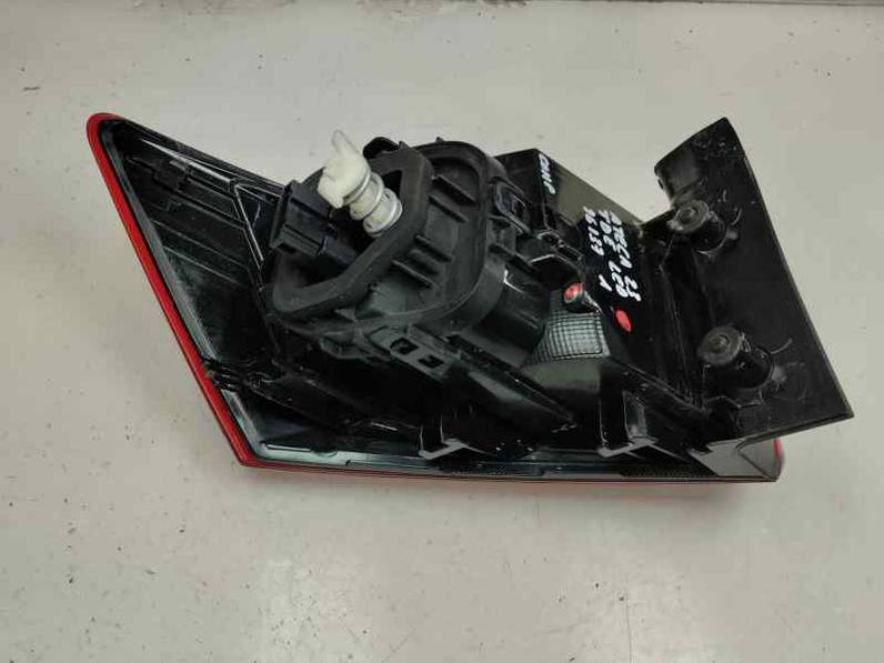 PILOTO TRASERO DERECHO SEAT ATECA 2023 2.0 (150 CV)