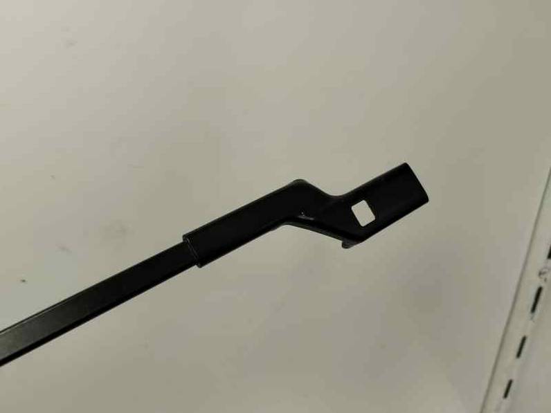 BRAZO LIMPIA DELANTERO IZQUIERDO SEAT ATECA 2023 2.0 (150 CV)