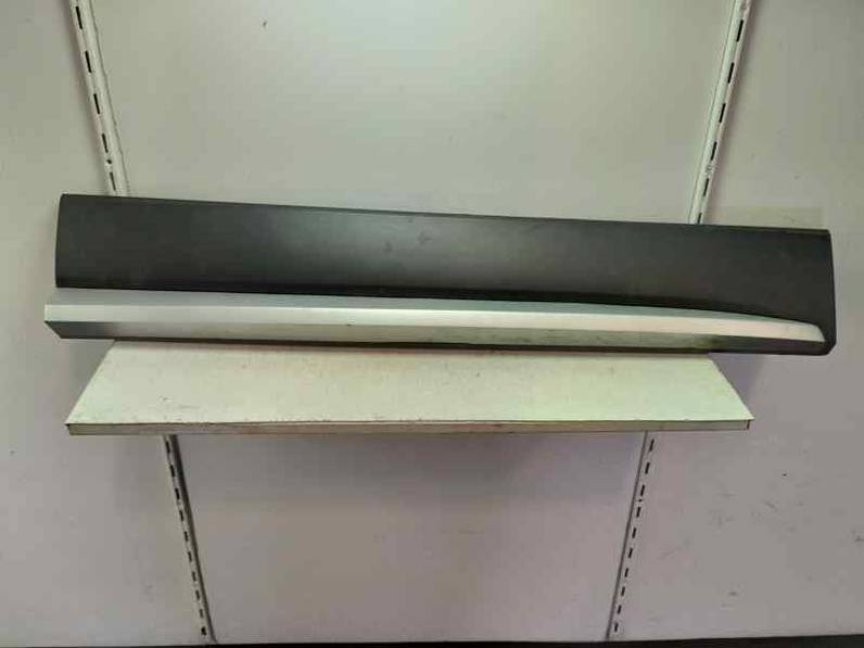 MOLDURA SEAT ATECA 2023 2.0 (150 CV)