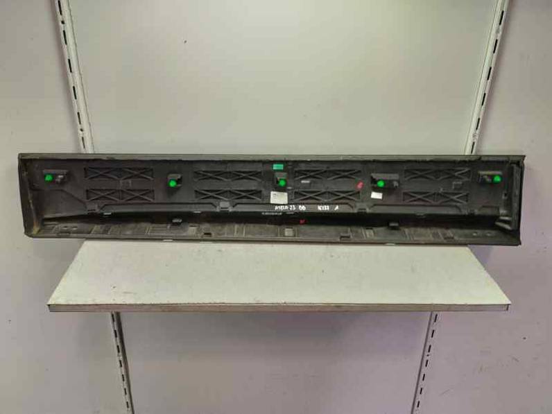 MOLDURA SEAT ATECA 2023 2.0 (150 CV)