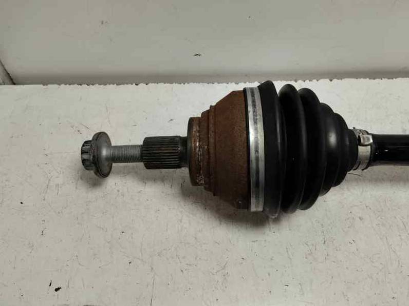 TRANSMISION DELANTERA IZQUIERDA SEAT ATECA 2023 2.0 (150 CV)