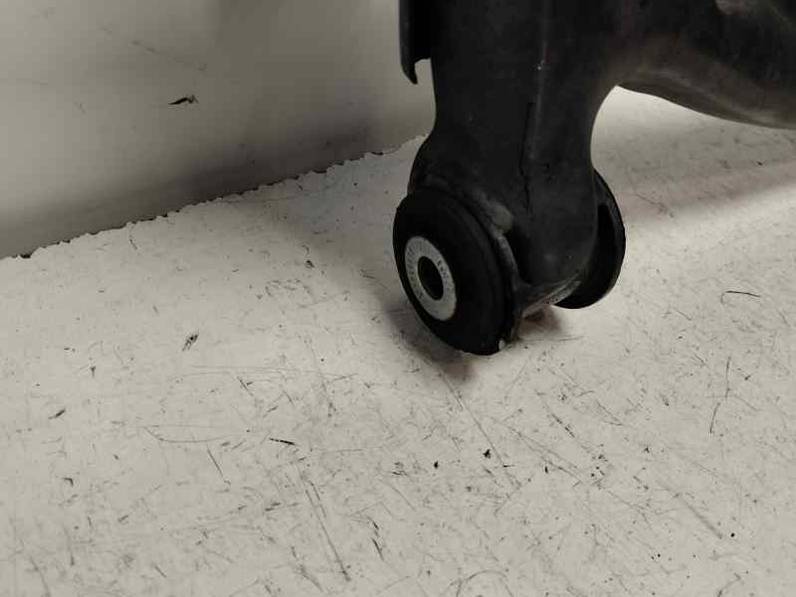 BRAZO SUSPENSION INFERIOR DELANTERO DERECHO SEAT ATECA 2023 2.0 (150 CV)