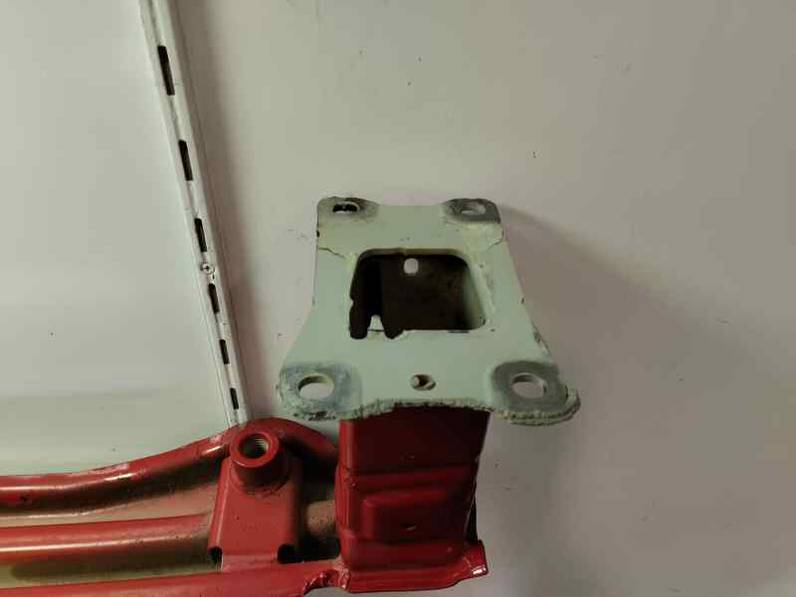 REFUERZO PARAGOLPES TRASERO SEAT ATECA 2023 2.0 (150 CV)