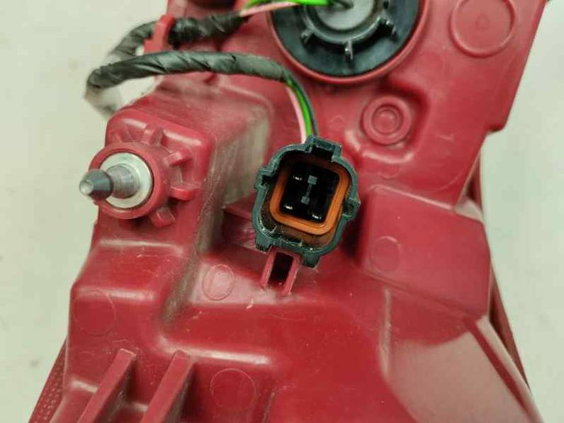 PILOTO TRASERO IZQUIERDO KIA SPORTAGE 2021 1.6 T-GDI 132 CV (132 CV)