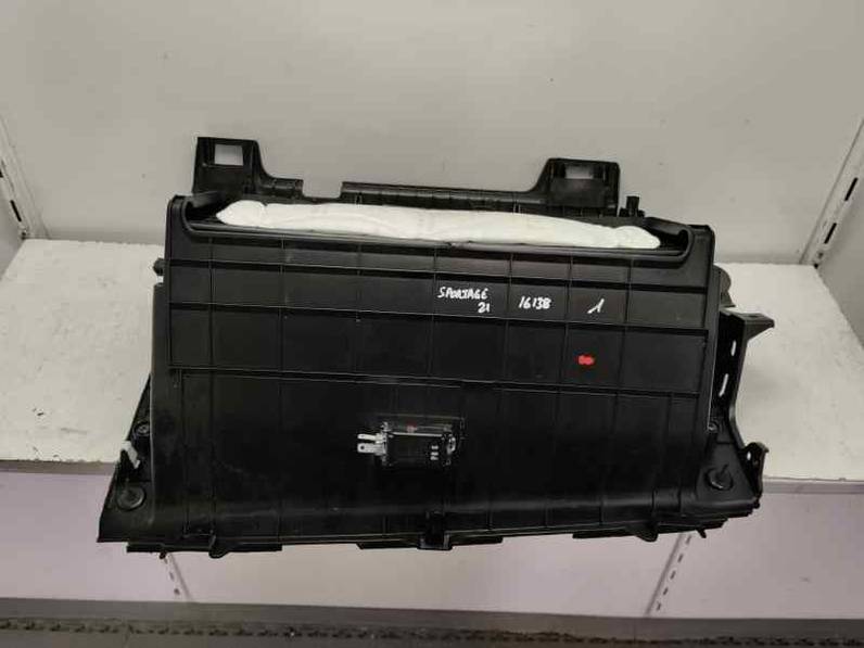 GUANTERA KIA SPORTAGE 2021 1.6 T-GDI 132 CV (132 CV)