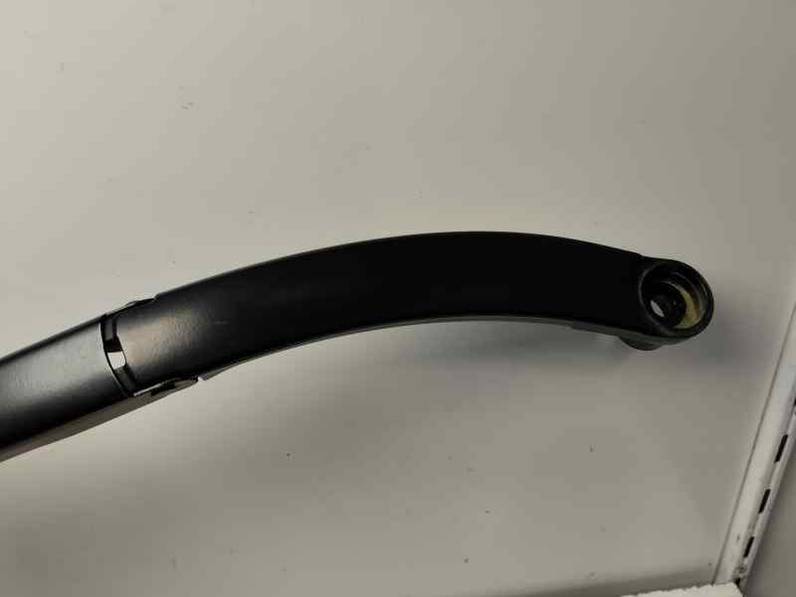 BRAZO LIMPIA DELANTERO DERECHO KIA SPORTAGE 2021 1.6 T-GDI 132 CV (132 CV)