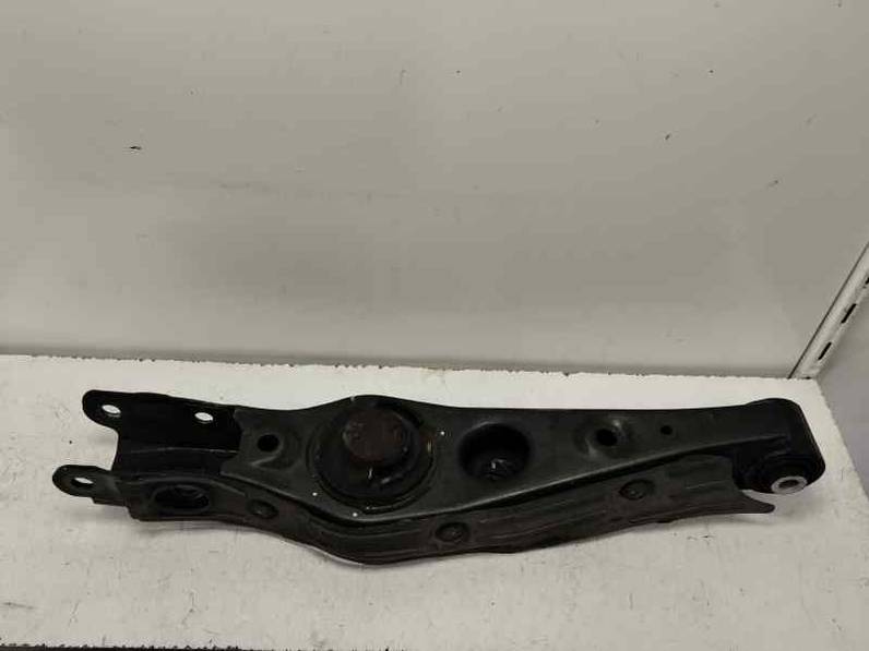 BRAZO SUSPENSION INFERIOR TRASERO DERECHO KIA SPORTAGE 2021 1.6 T-GDI 132 CV (132 CV)