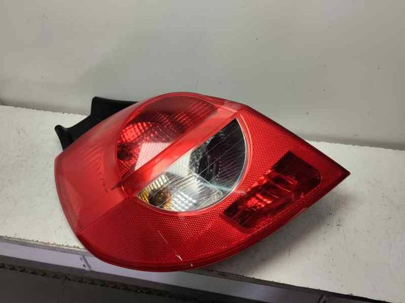 PILOTO TRASERO IZQUIERDO RENAULT CLIO III 2007 1.5 DCI D (68 CV)