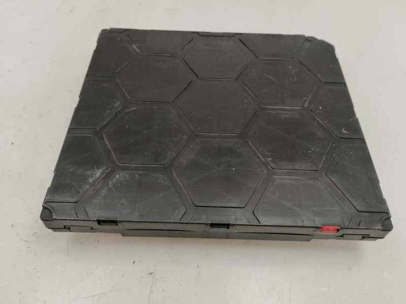 CAJA RELES FUSIBLES SEAT IBIZA 2017 1197 (90 CV)