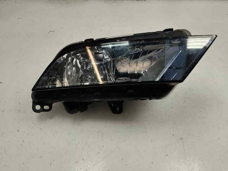 FARO ANTINIEBLA DERECHO SEAT IBIZA 2017 1197 (90 CV)