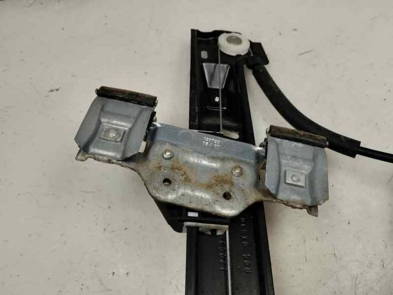 ELEVALUNAS TRASERO DERECHO SEAT IBIZA 2017 1197 (90 CV)