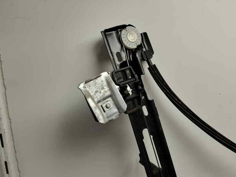 ELEVALUNAS DELANTERO DERECHO SEAT IBIZA 2017 1197 (90 CV)