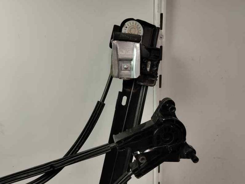 ELEVALUNAS DELANTERO IZQUIERDO SEAT IBIZA 2017 1197 (90 CV)