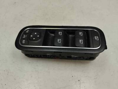 MANDO ELEVALUNAS DELANTERO IZQUIERDO MERCEDES CLASE A 2018 1.5 CDI (116 CV)