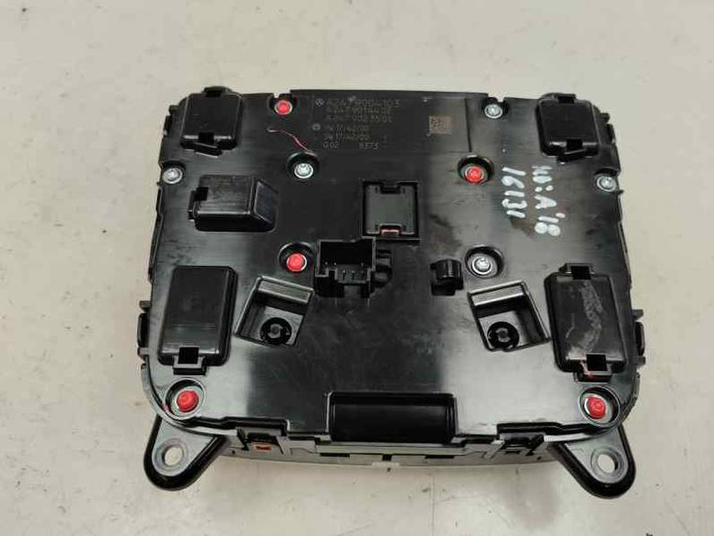 MANDO MULTIFUNCION MERCEDES CLASE A 2018 1.5 CDI (116 CV)