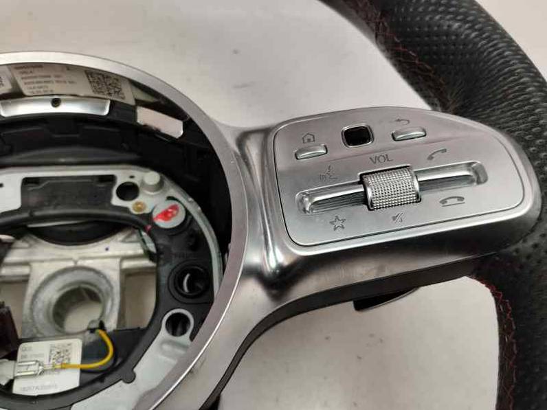 VOLANTE MERCEDES CLASE A 2018 1.5 CDI (116 CV)