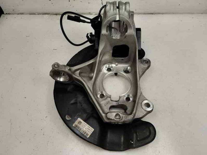 MANGUETA DELANTERA IZQUIERDA MERCEDES CLASE A 2018 1.5 CDI (116 CV)