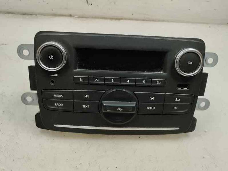 SISTEMA AUDIO RADIO CD DACIA DOKKER 2021 1.5 BLUE DCI D FAP (95 CV)