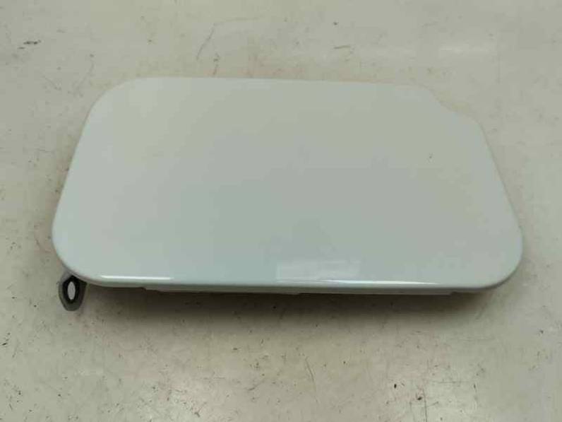 TAPA EXTERIOR COMBUSTIBLE DACIA DOKKER 2021 1.5 BLUE DCI D FAP (95 CV)