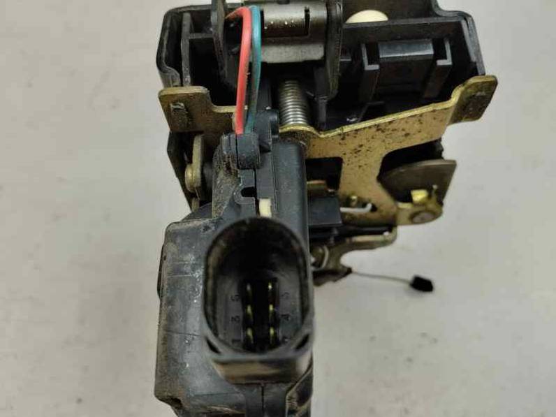 CERRADURA PUERTA TRASERA DERECHA SEAT TOLEDO 1999 1.9 TDI (110 CV)