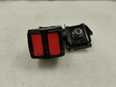 CINTURON SEGURIDAD TRASERO DERECHO RENAULT CLIO II FASE I 2000 1870 (64 CV)