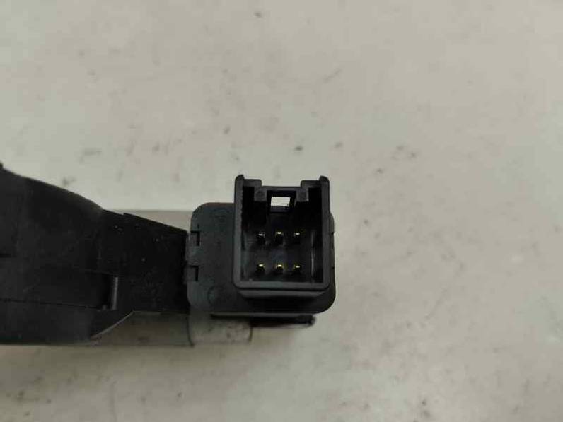 MOTOR ELEVALUNAS DELANTERO IZQUIERDO MAZDA 6 BERLINA 2004 1998 (136 CV)