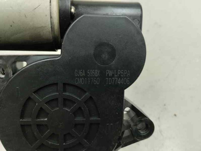 MOTOR ELEVALUNAS DELANTERO IZQUIERDO MAZDA 6 BERLINA 2004 1998 (136 CV)