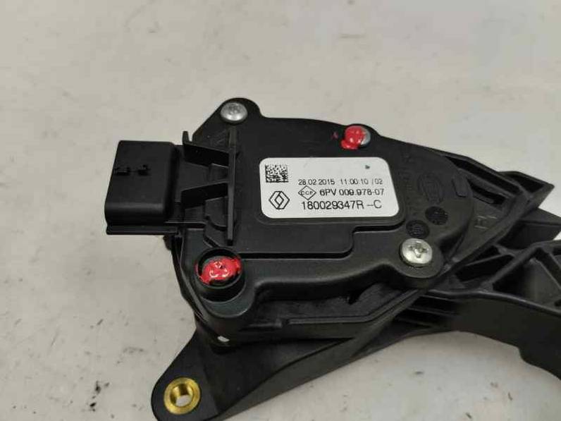 POTENCIOMETRO PEDAL RENAULT CLIO IV 2015 0.9 GASOLINA (90 CV)