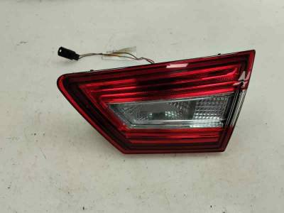 PILOTO TRASERO DERECHO INTERIOR RENAULT CLIO IV 2015 0.9 GASOLINA (90 CV)