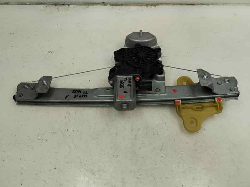 ELEVALUNAS TRASERO IZQUIERDO RENAULT CLIO IV 2015 0.9 GASOLINA (90 CV)