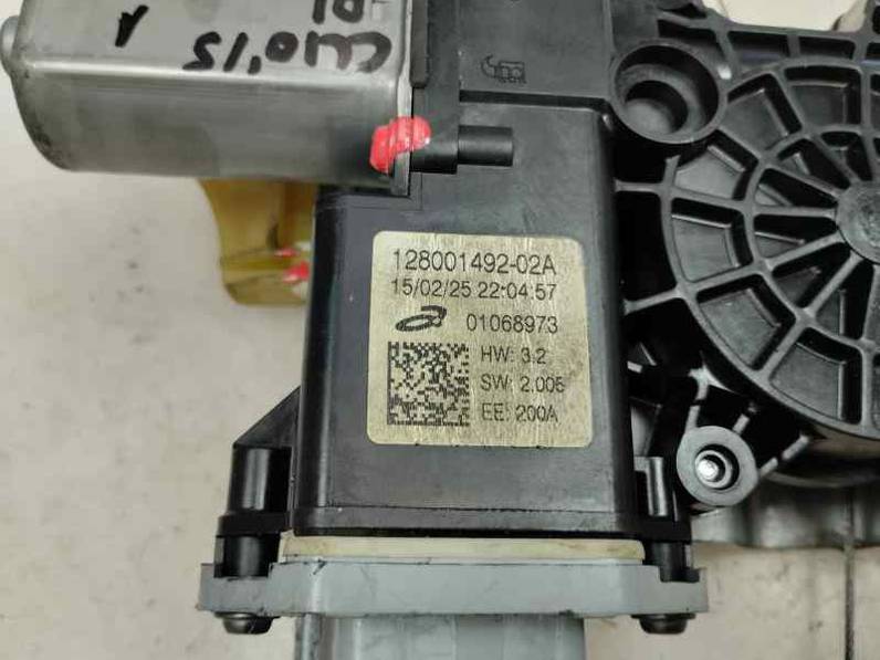 ELEVALUNAS DELANTERO IZQUIERDO RENAULT CLIO IV 2015 0.9 GASOLINA (90 CV)