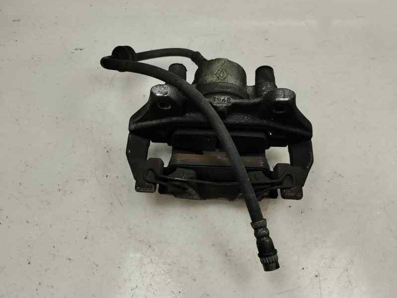 PINZA FRENO DELANTERA IZQUIERDA RENAULT CLIO IV 2015 0.9 GASOLINA (90 CV)