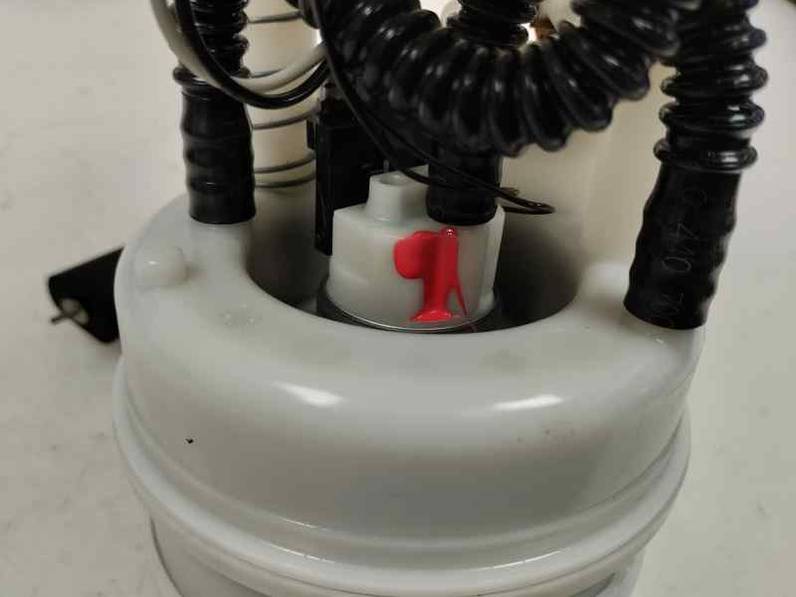 BOMBA COMBUSTIBLE RENAULT CLIO IV 2015 0.9 GASOLINA (90 CV)