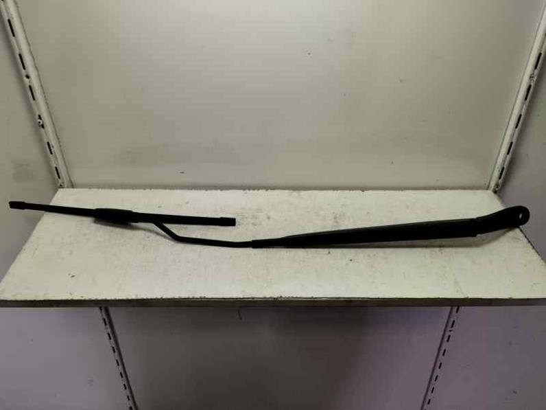 BRAZO LIMPIA DELANTERO DERECHO DS 3 2018 MOTOR 1.2 LTR - PURE TECH (110 CV)