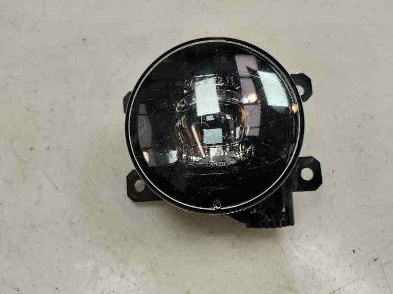 FARO ANTINIEBLA IZQUIERDO DS 3 2018 MOTOR 1.2 LTR - PURE TECH (110 CV)
