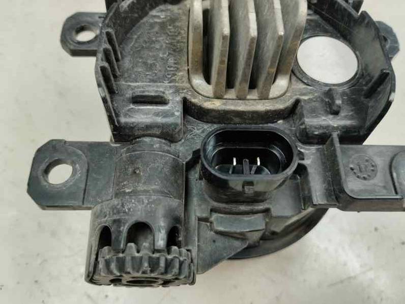 FARO ANTINIEBLA IZQUIERDO DS 3 2018 MOTOR 1.2 LTR - PURE TECH (110 CV)