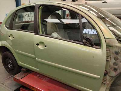 PUERTA DELANTERA DERECHA CITROEN C3 2004 1.4 HDI (68 CV)