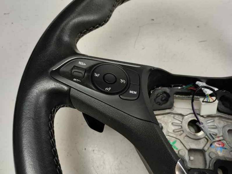 VOLANTE OPEL MOKKA B 2021 1.2 - 96 KW (131 CV)