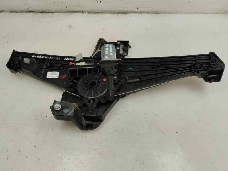 ELEVALUNAS TRASERO IZQUIERDO OPEL MOKKA B 2021 1.2 - 96 KW (131 CV)