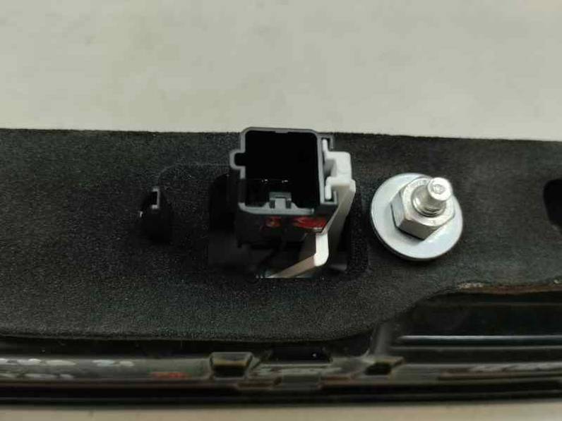 PILOTO TRASERO DERECHO INTERIOR OPEL MOKKA B 2021 1.2 - 96 KW (131 CV)